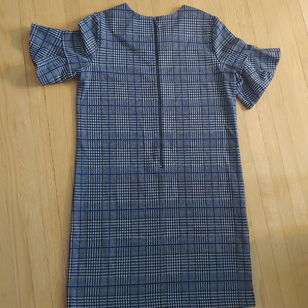 Calvin Klein Plaid Dress with Ruffle Sleeve - Picture 3 of 6